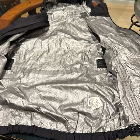 Black The North Face Rain Jacket Size XS - Picture 5 of 7